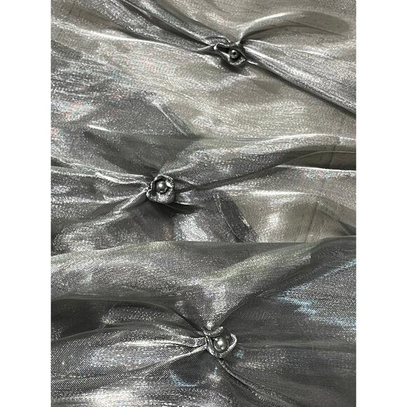 Metallic Silver Floral Button Frock Scarf Wrap 70" - Picture 3 of 9